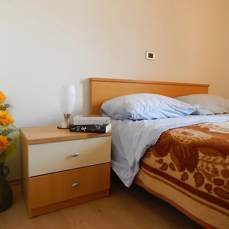 Apartment Karmen *